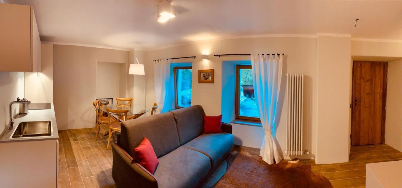Apartament Lo Micho - Le Four Des Alpes Rhemes-Saint-Georges Zewnętrze zdjęcie